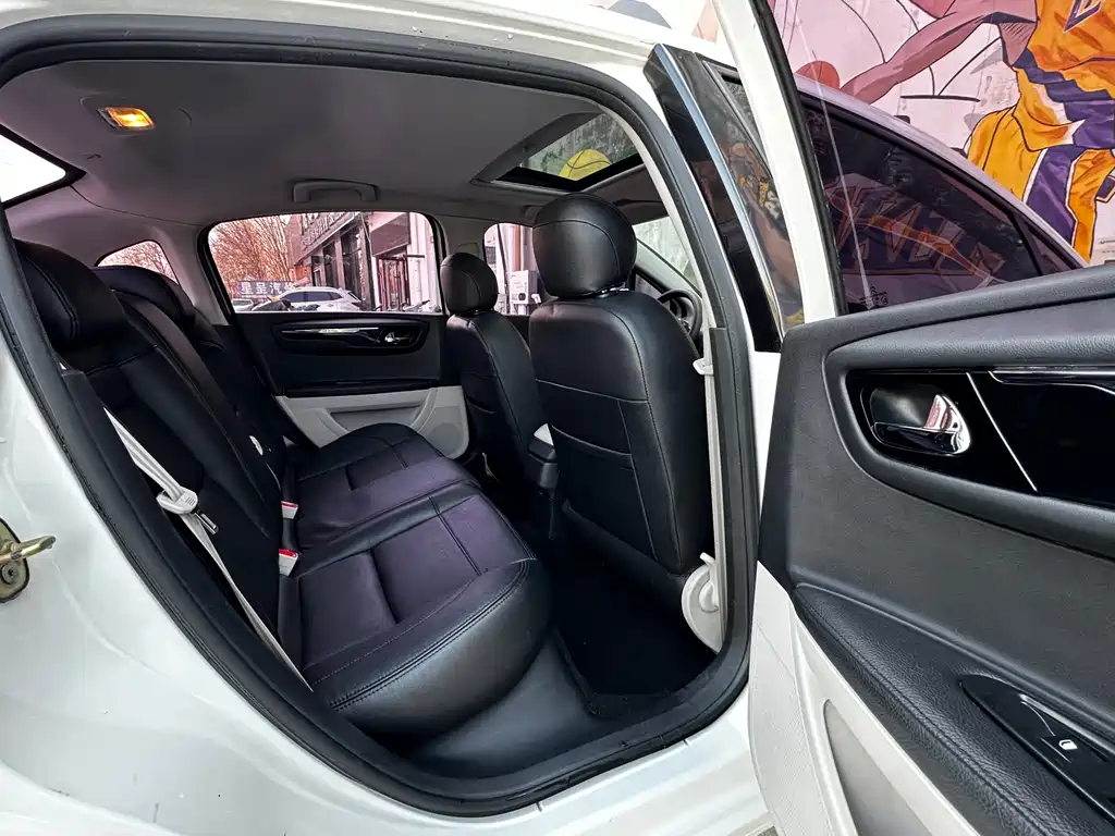 C-Quatre 1.6 L Auto Vehicle Connect Connected