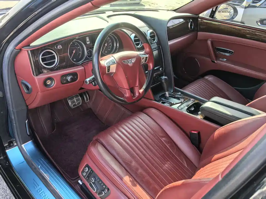 Flying Spur 4.0 T V8 Standard