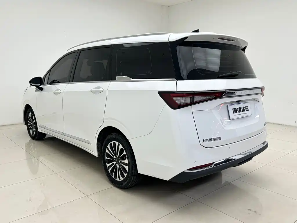 Wuling Jiachen 1.5 T CVT Premium Flagship