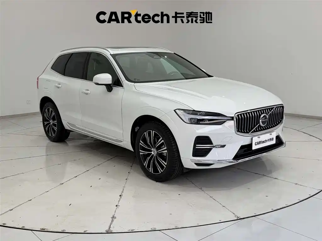 Volvo XC60 B5 4 WD Smart Vision Luxury