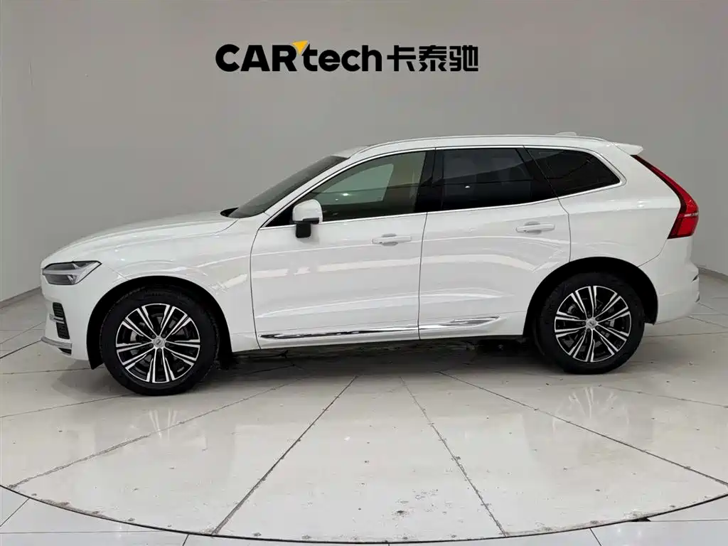 Volvo XC60 B5 4 WD Smart Vision Luxury