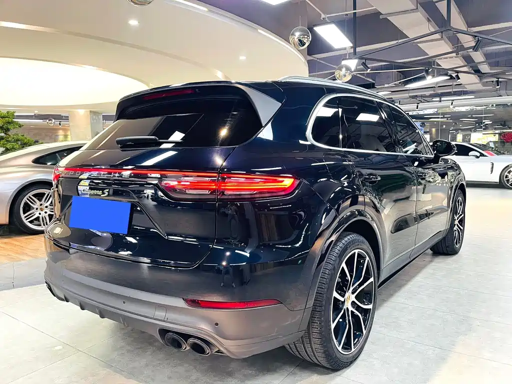 Cayenne NEV Cayenne E-Hybrid 2.0 T