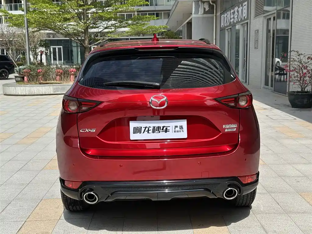 Mazda CX-5 2.0 L Auto 2 WD Black Knight