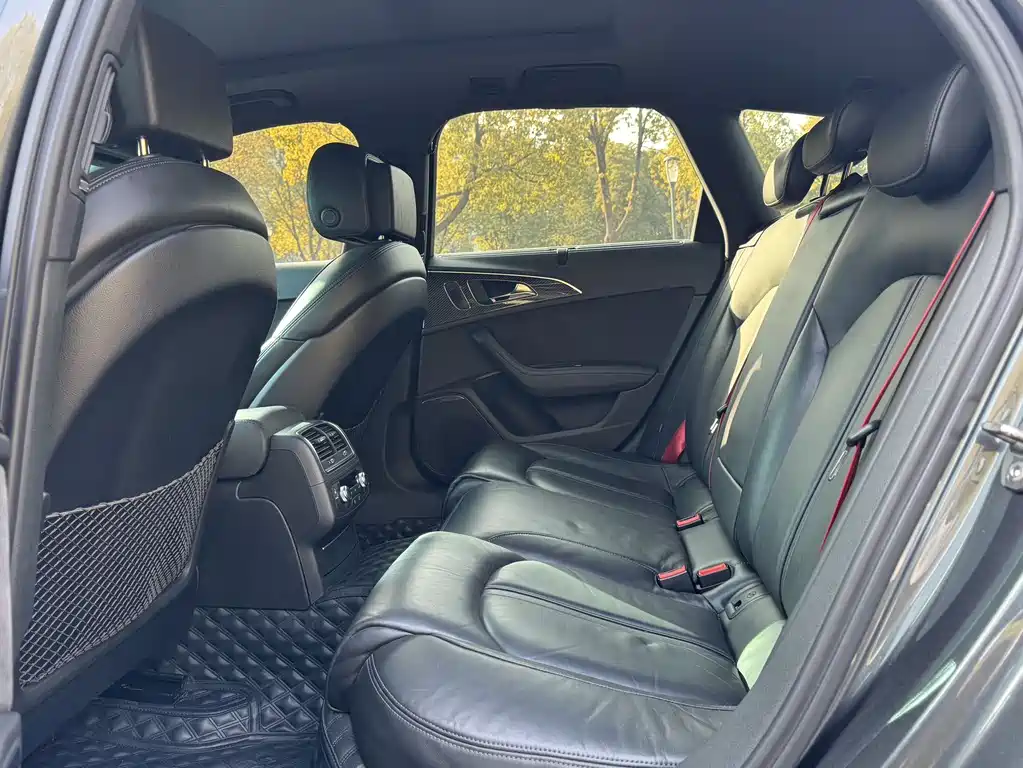 Audi RS 6 RS 6 4.0 T Avant