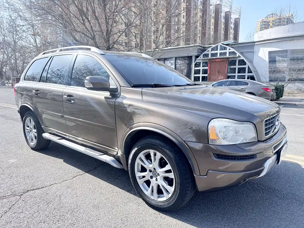Volvo XC90 2.5 T T5 Luxury Upgraded
