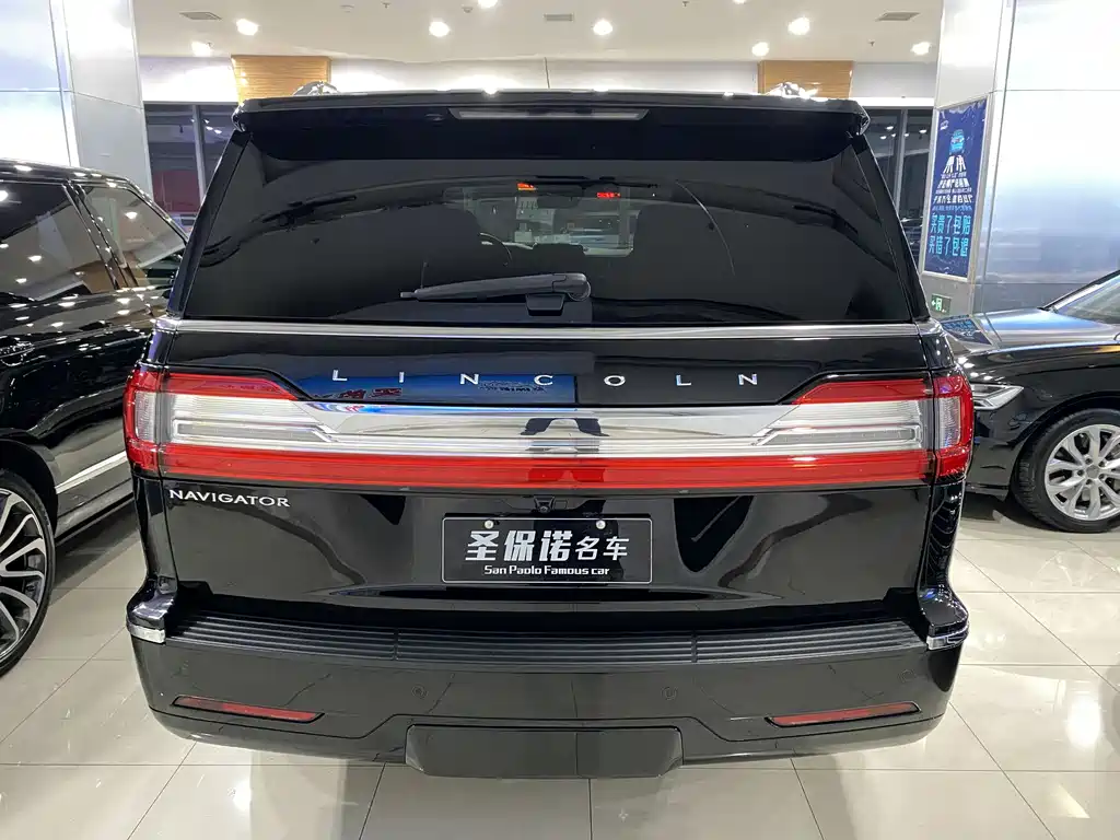 Navigator 3.5 T Honor Shine