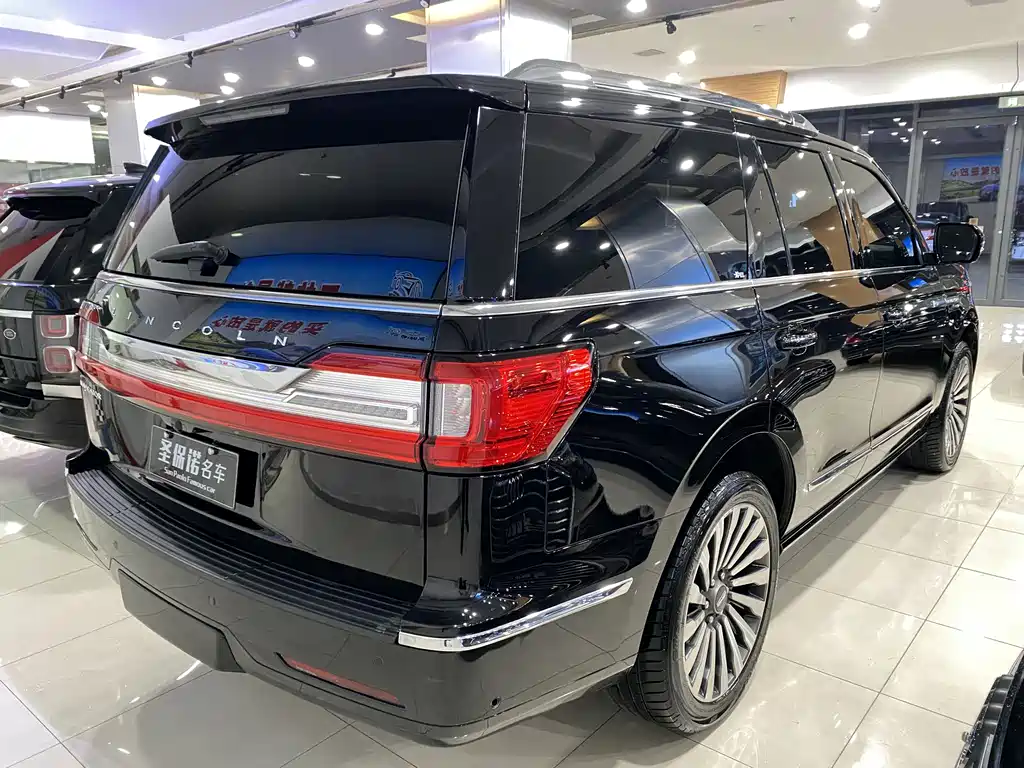 Navigator 3.5 T Honor Shine