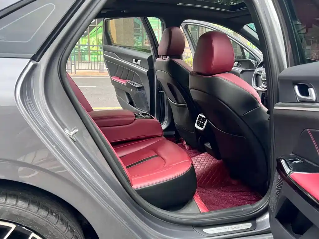 Kia K5 380 T GT-Line Flagship
