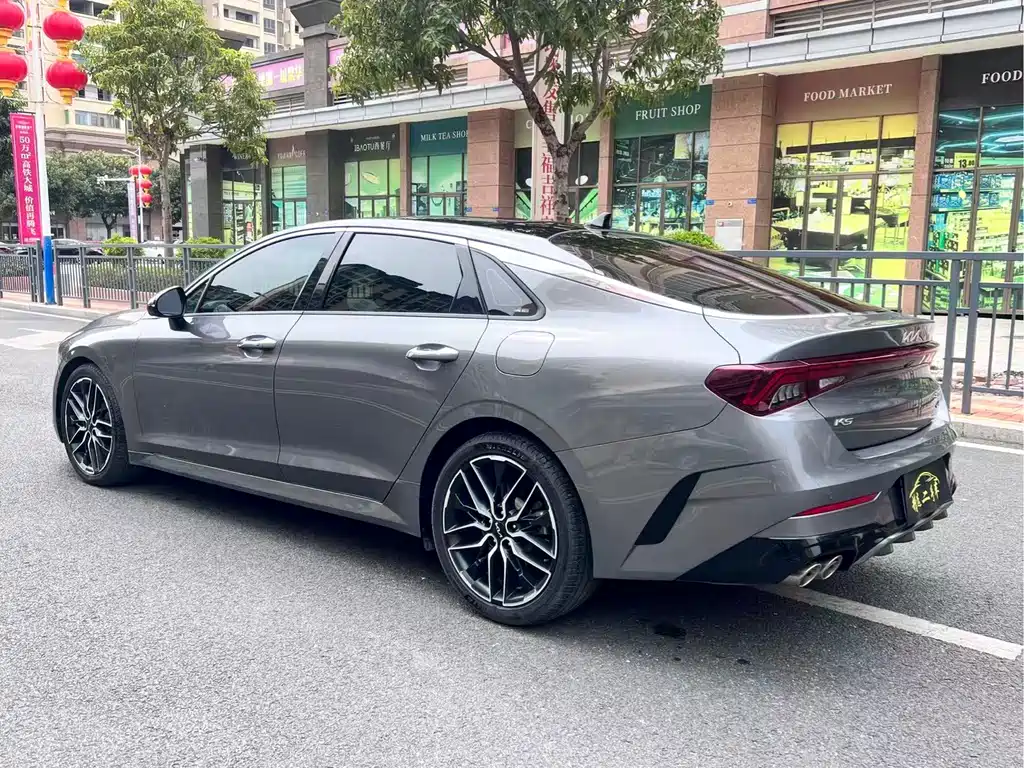 Kia K5 380 T GT-Line Flagship