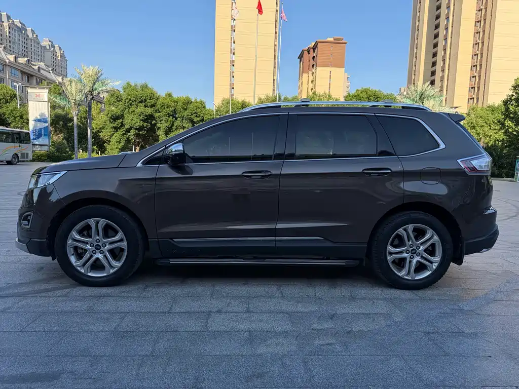 Edge 2.0 T GTDi 4 WD Grand Sharp