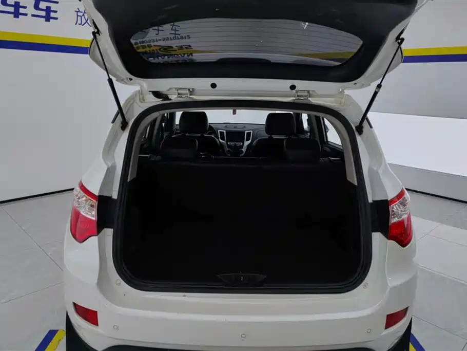 Changan CS35 1.6 L Manual Luxury CN-V