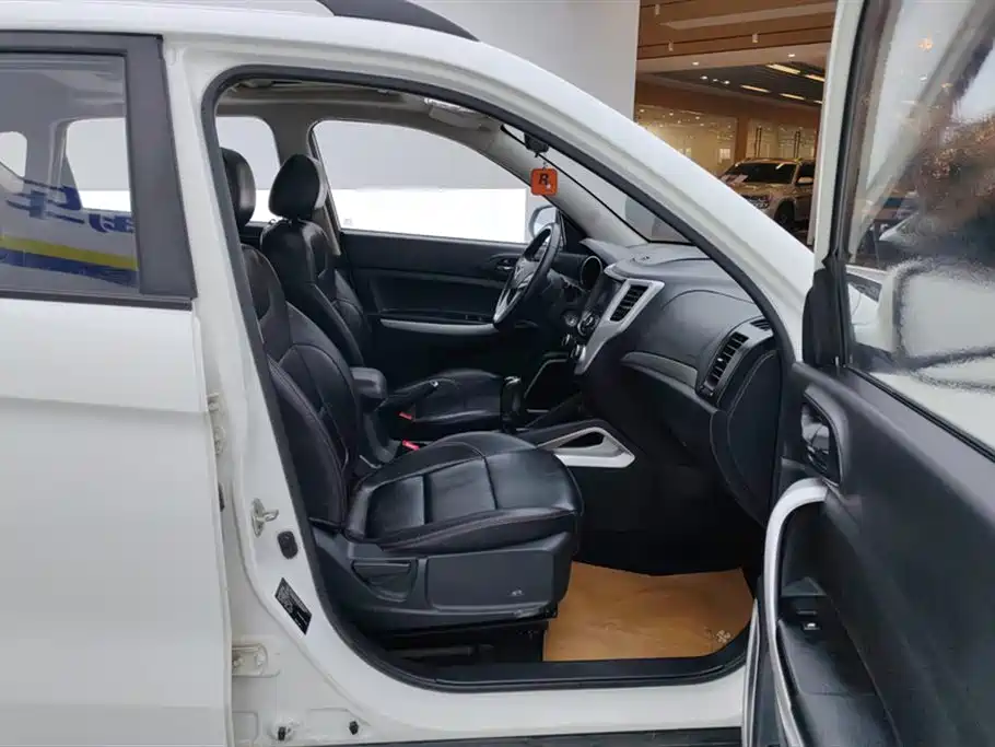 Changan CS35 1.6 L Manual Luxury CN-V
