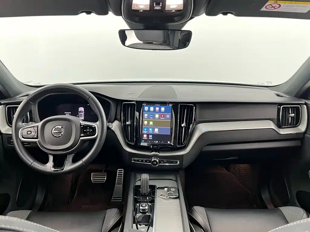 Volvo XC60 B5 4 WD Smart Vision Sport