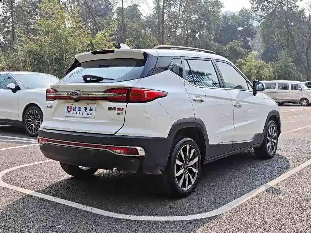 Refine S4 1.5 T CVT Transcend