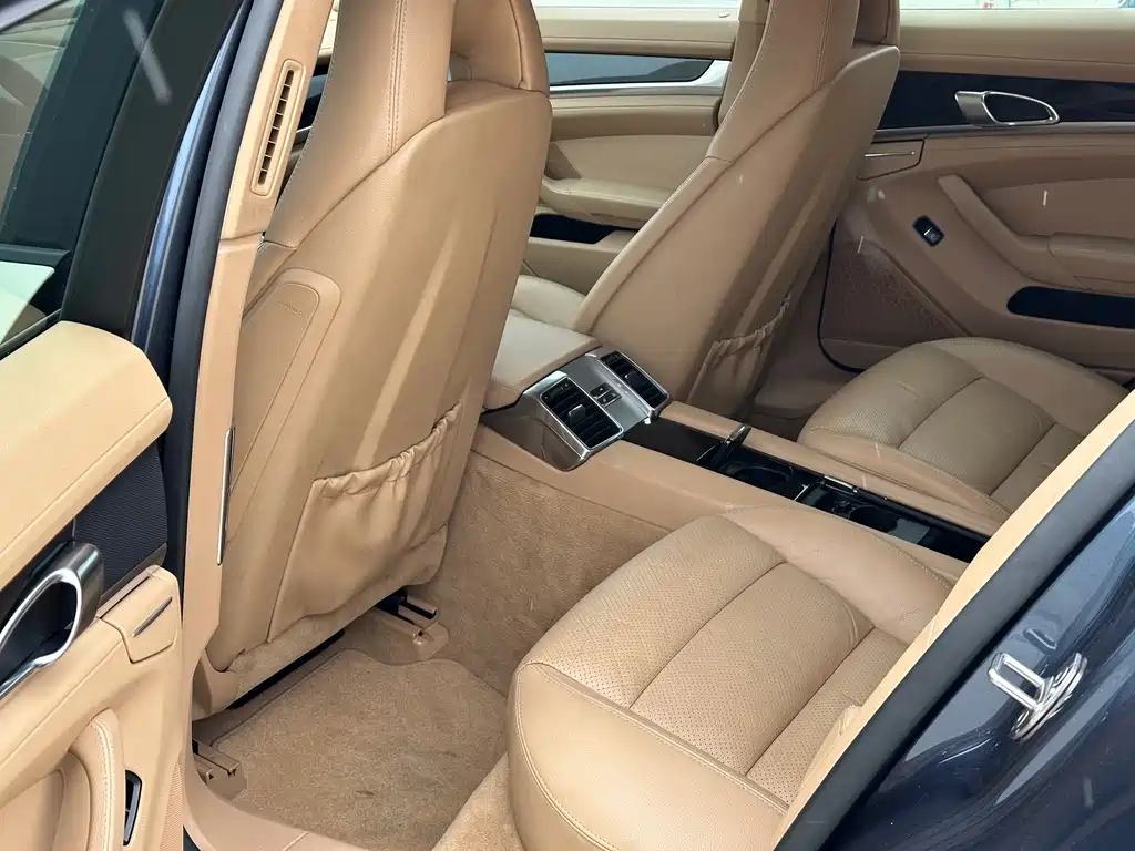 Panamera Panamera 4 Platinum Edition 3.6 L