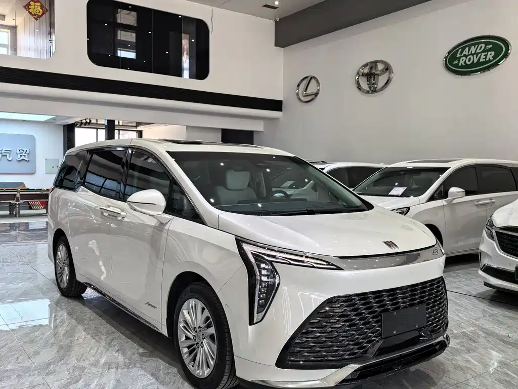 Century 2.0 T 6-seat Heritage