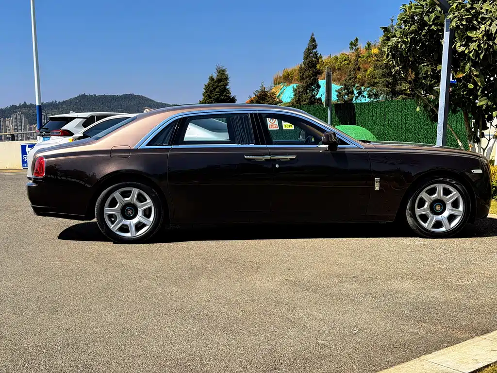 Ghost 6.6 T Art Deco Collector