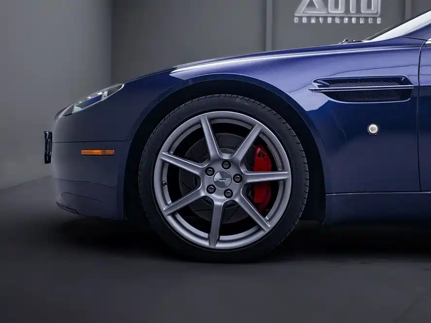 V8 Vantage 4.3 Sportshift Coupe