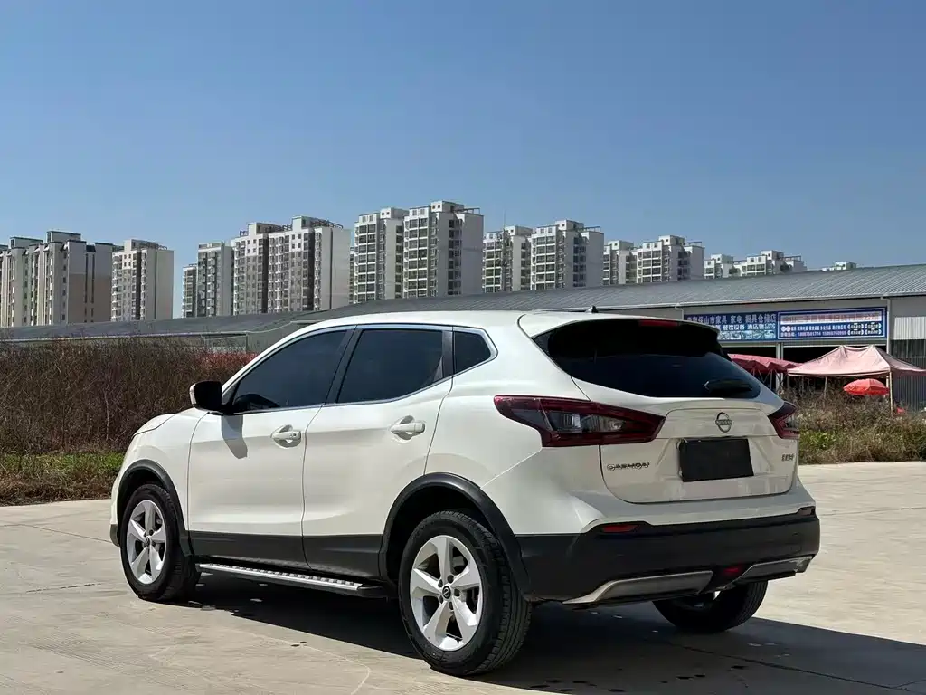 Qashqai Classic 2.0 L CVT XV Comfort