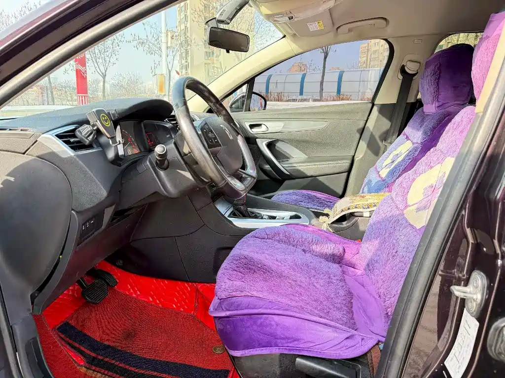 DS 6 1.6 T Comfort THP160