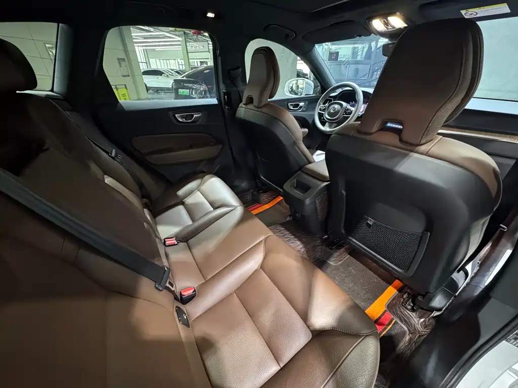 Volvo XC60 B5 4 WD Smart Vision Luxury