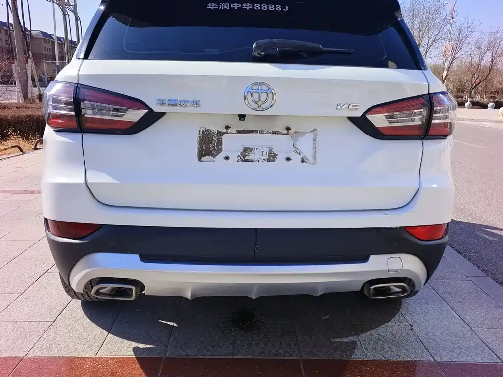 Brilliance V6 中华V6 2018款 1.5 T 自动旗舰型