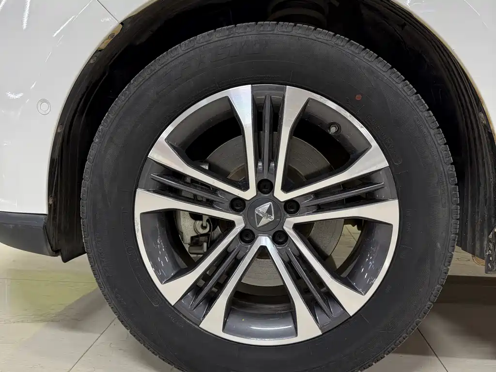 Borgward BX7 28 T 2 WD Luxury 5-seat
