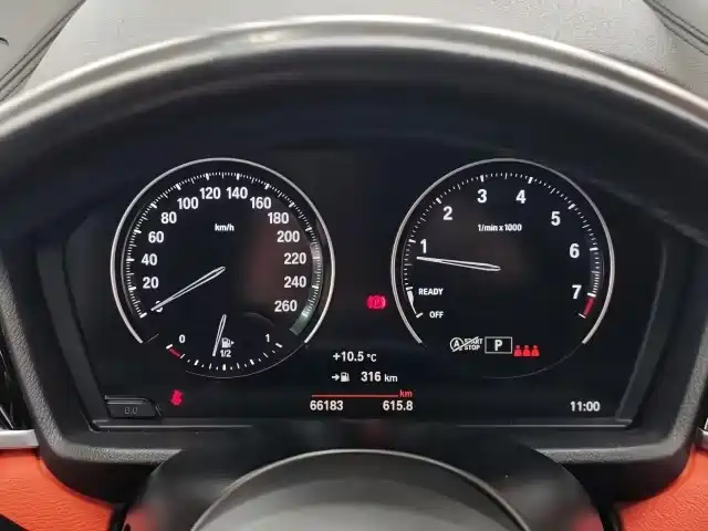 BMW X2 sDrive25 i Leading M Sport Package