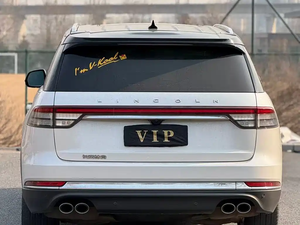 Aviator 3.0 T V6 4 WD Executive