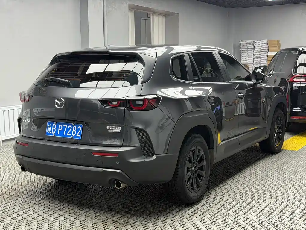 Mazda CX-50 2.0 L