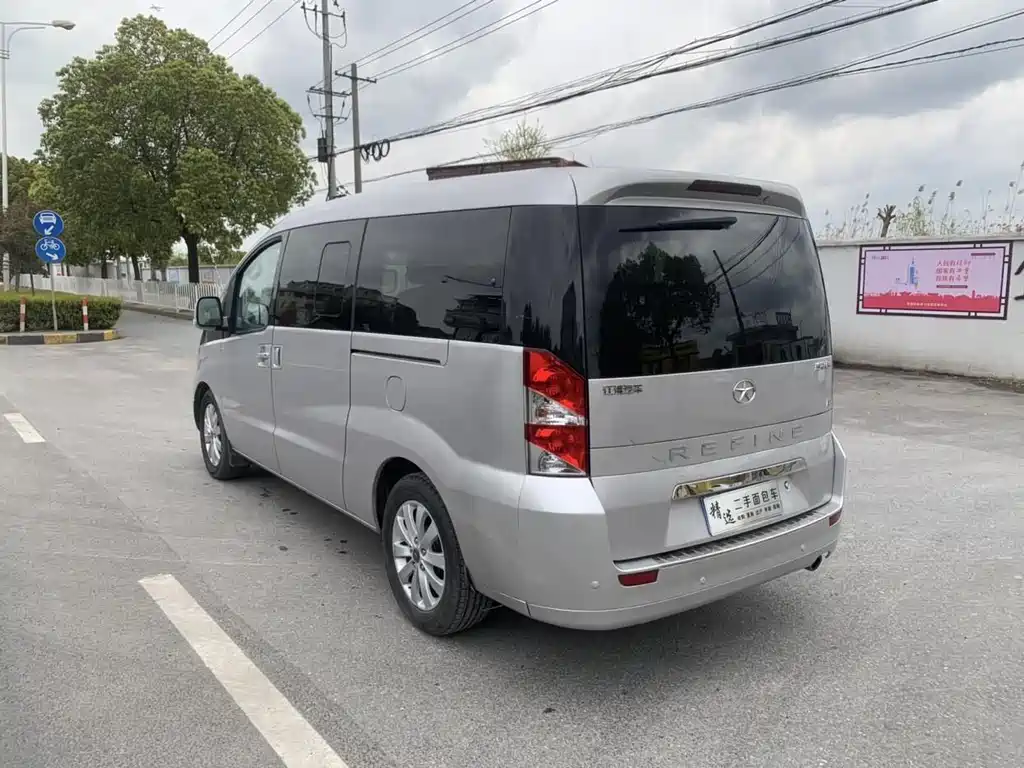 Refine M5 2.0 T Gasoline Auto Business