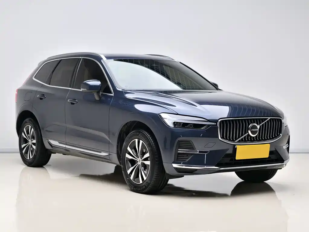 Volvo XC60 B5 4 WD Smart Ease Luxury