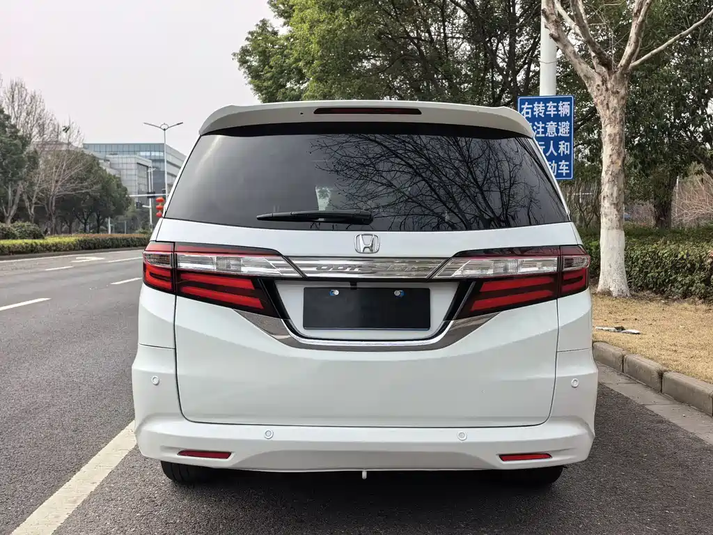 Odyssey Facelift 2.4 L Smart Enjoyment
