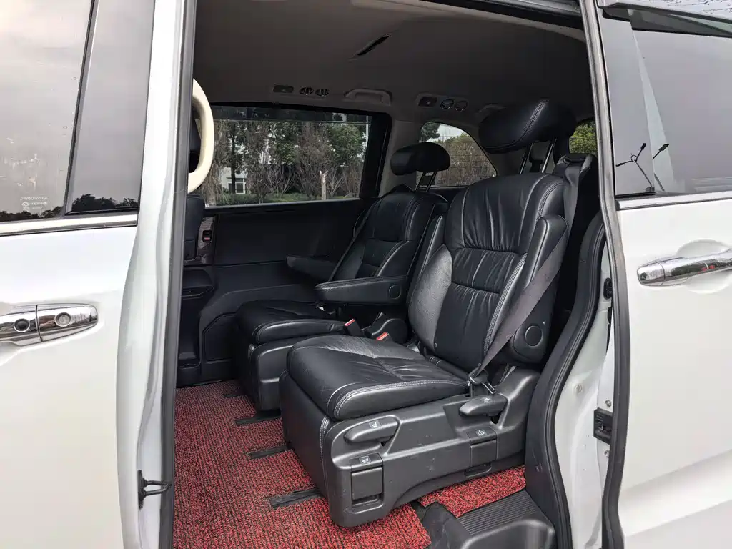 Odyssey Facelift 2.4 L Smart Enjoyment