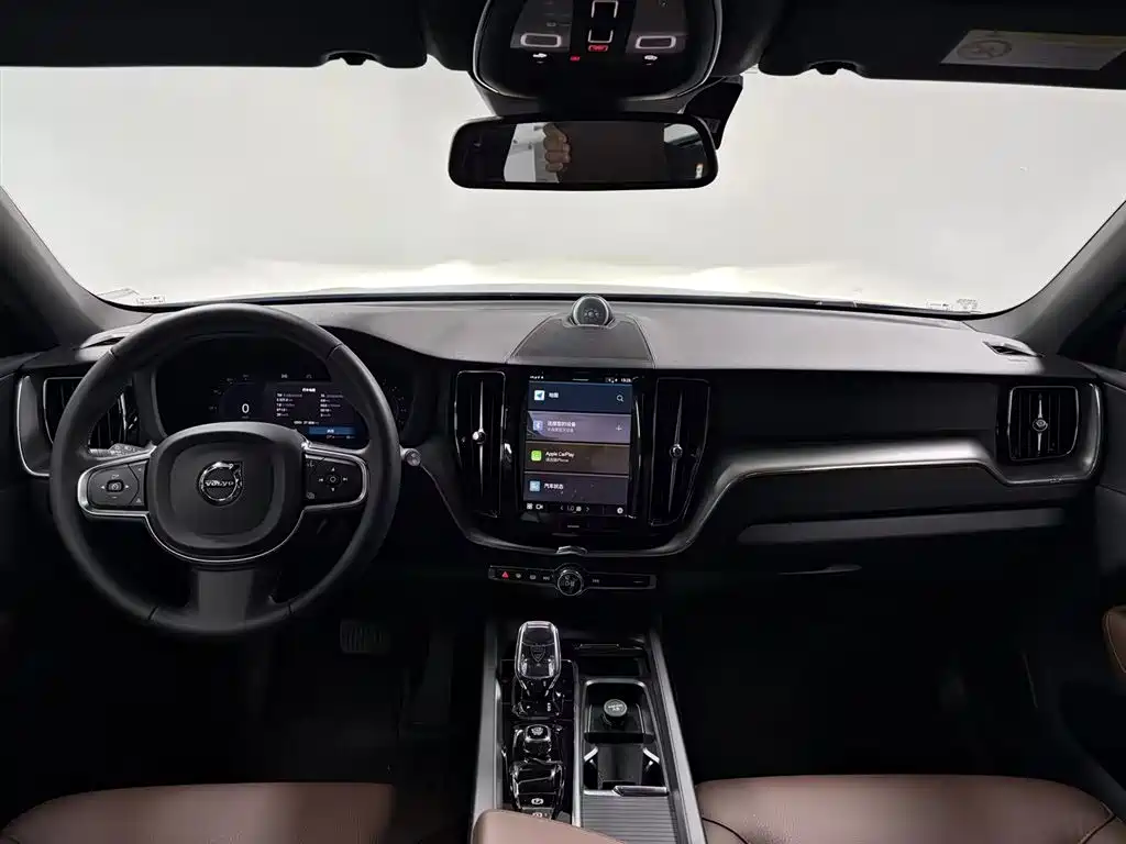 Volvo XC60 B5 4 WD Smart Ease Luxury