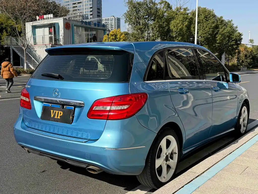 Mercedes-Benz B-Class B 200