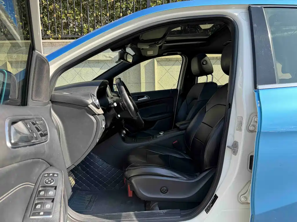 Mercedes-Benz B-Class B 200