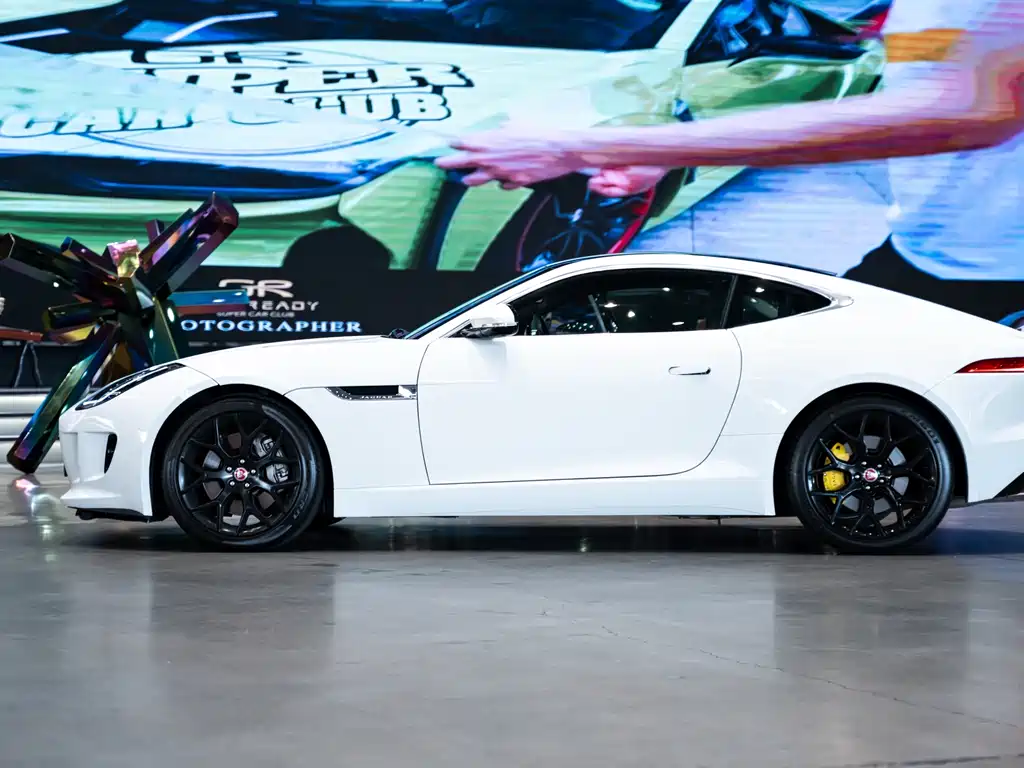 Jaguar F-TYPE 3.0 SC Hardtop