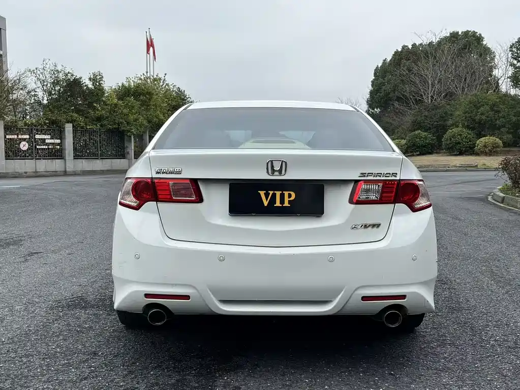 Spirior 2.4 L Luxury