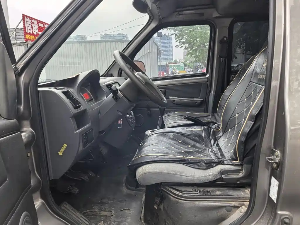 BAIC Weiwang 307 1.2 L Luxury 7-seatA12 CN-V