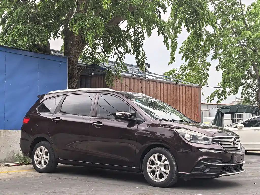 Family F7 1.5 T 7-seat Auto Comfort