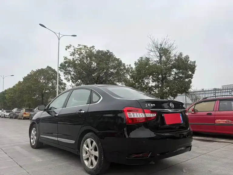 Dongfeng Fengshen A60 1.6 L Manual Comfort