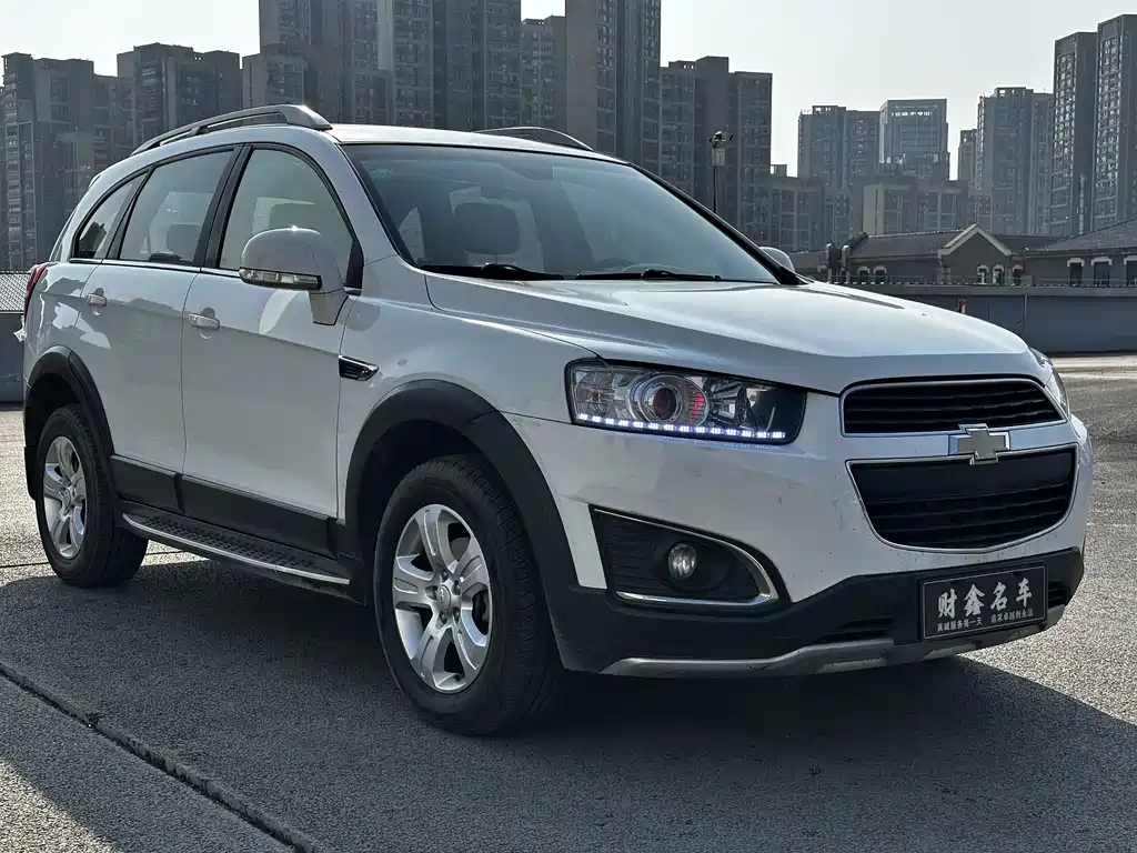 Captiva 2.4 L 2 WD City 5-seat