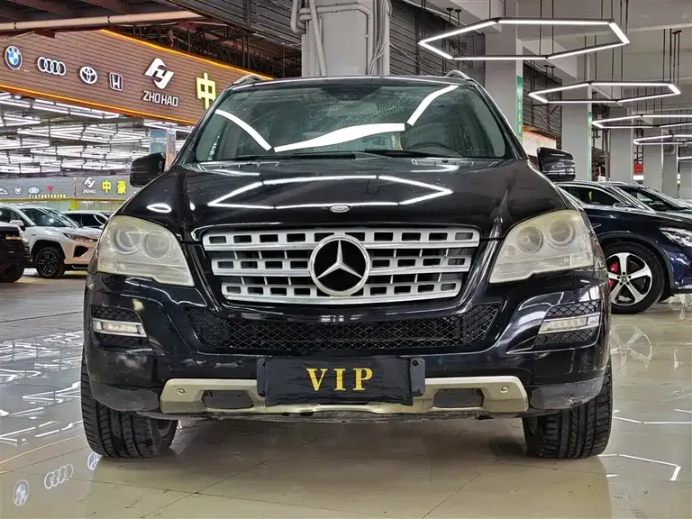 Mercedes-Benz M-Class ML 350 4 MATIC Luxury