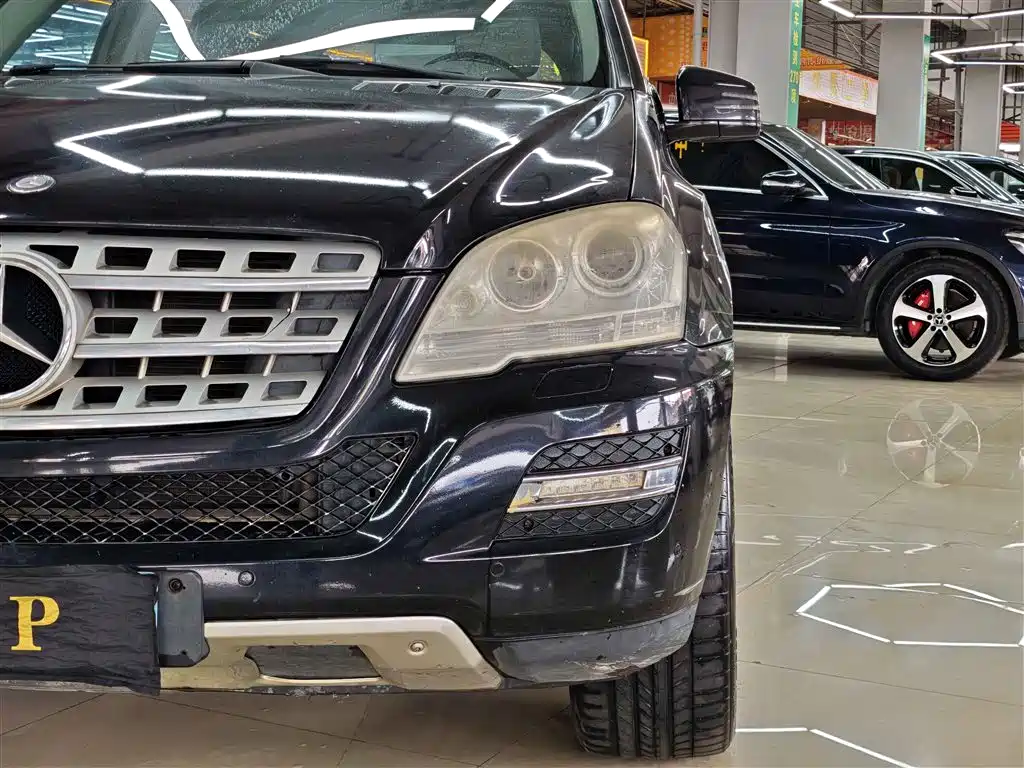 Mercedes-Benz M-Class ML 350 4 MATIC Luxury
