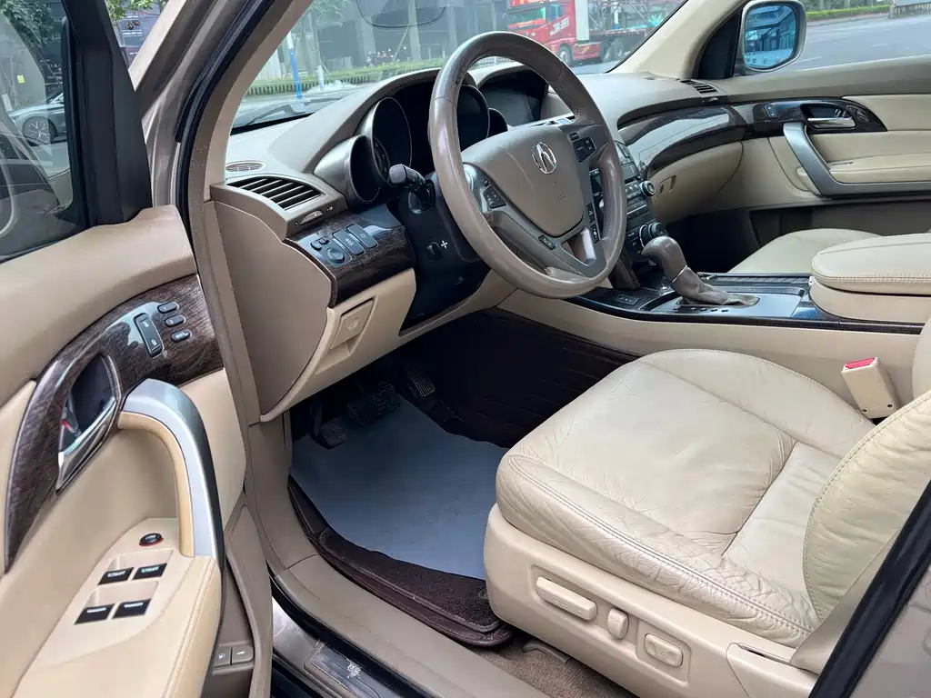 Acura MDX 3.7 Standard