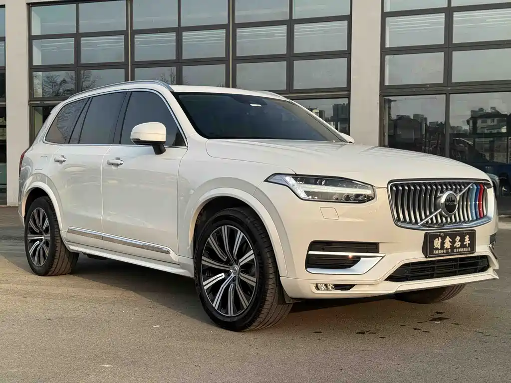 Volvo XC90 Facelift T6 Smart Ease Luxury 7-seat