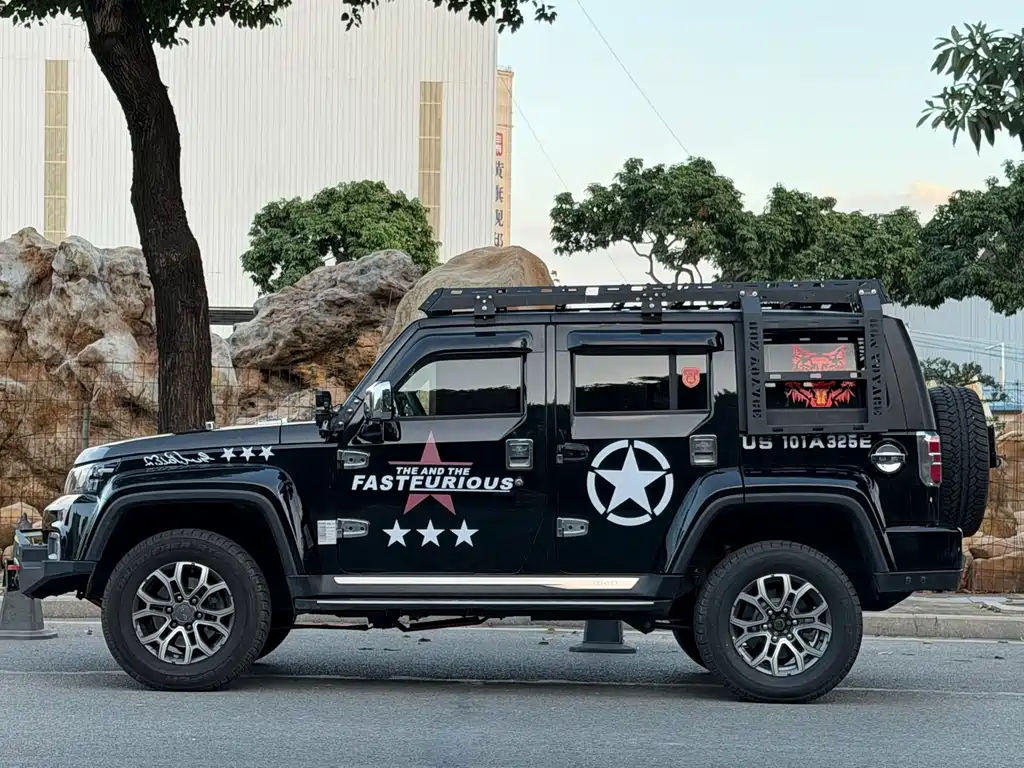 BAIC BJ40 2.0 T City Hunter Glory