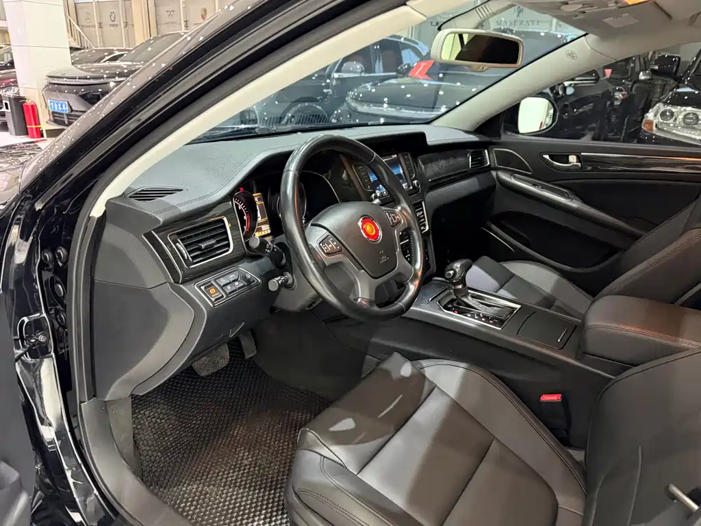 Hongqi H7 1.8 T Tech