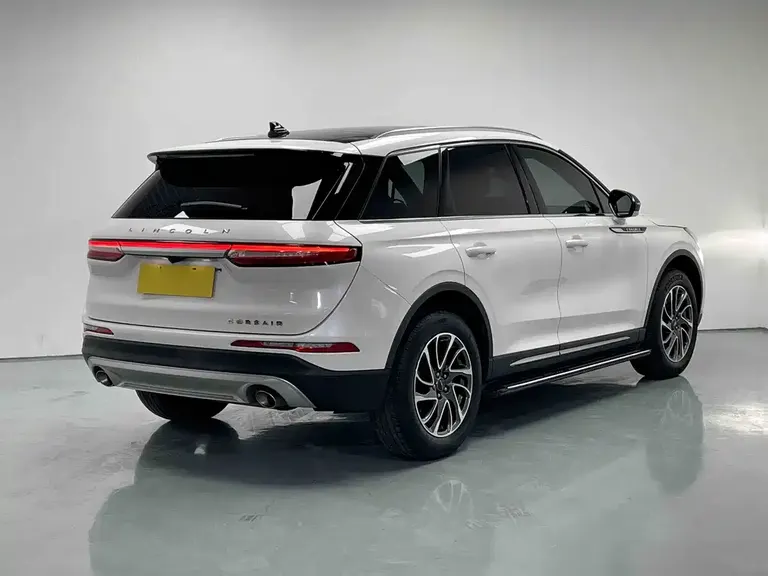 Lincoln Corsair 2.0 T 2 WD Graceful